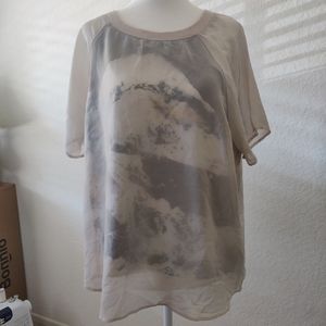 Short Sleeve Mountain Print Double Lined Top